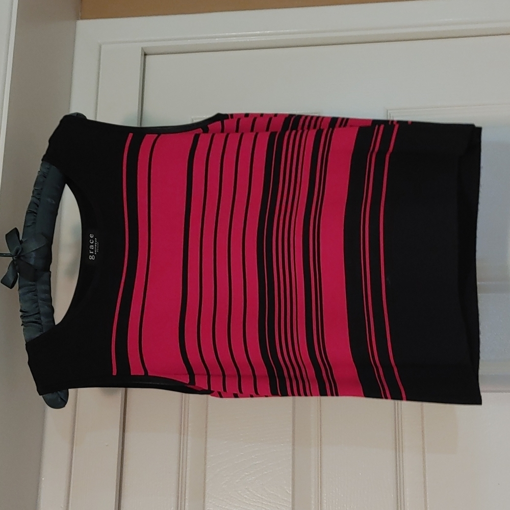 Luxury knitwear tank.